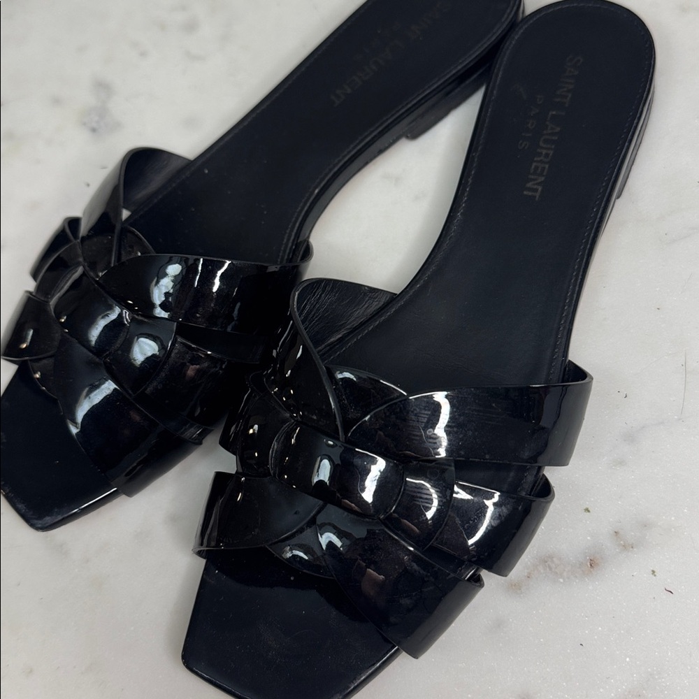 Saint Laurent Nu Pieds Woven Patent Tribute Flat Sandals - Picture 4 of 9